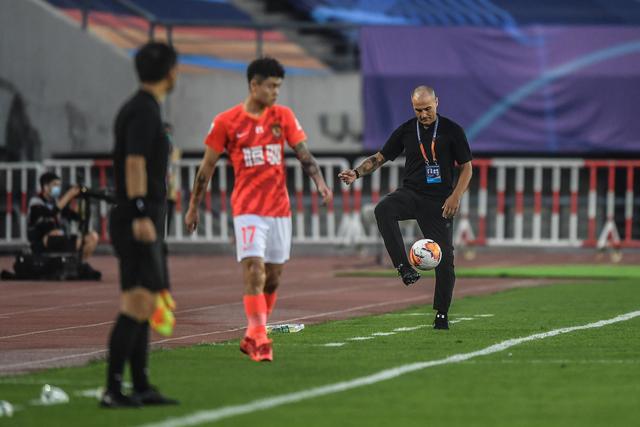 国米披露卢卡库再次受伤 此前刚刚养伤2个月后复出